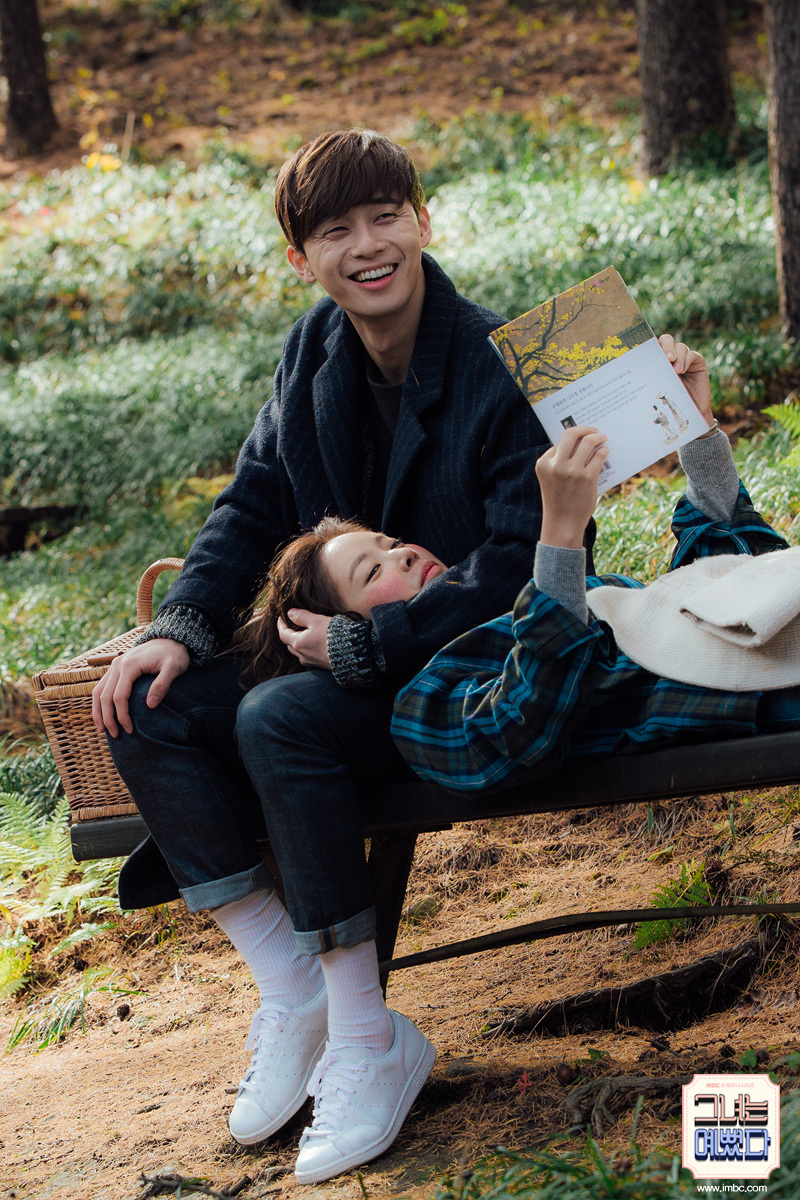 《她很漂亮》剧照