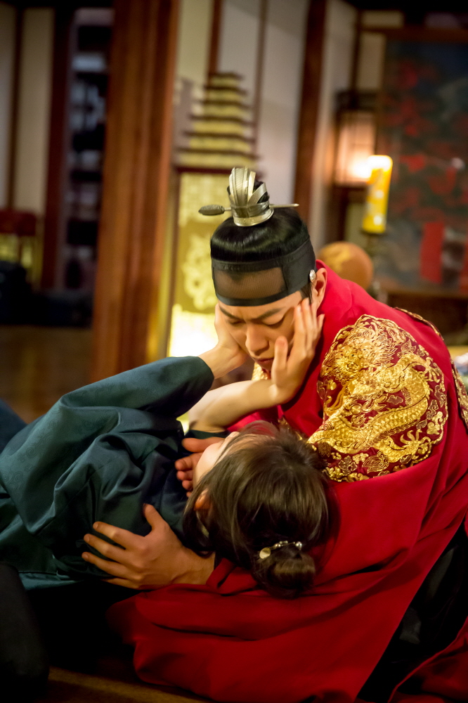 《扑通扑通LOVE》剧照第20张图片