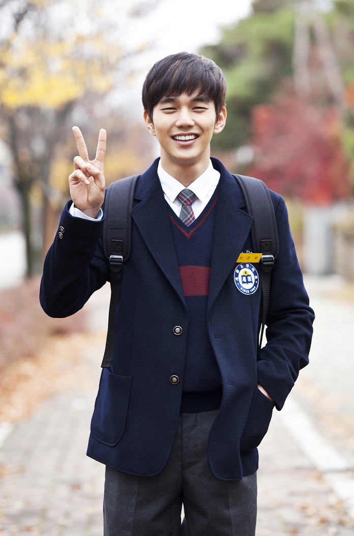 《记得:儿子的战争》剧照