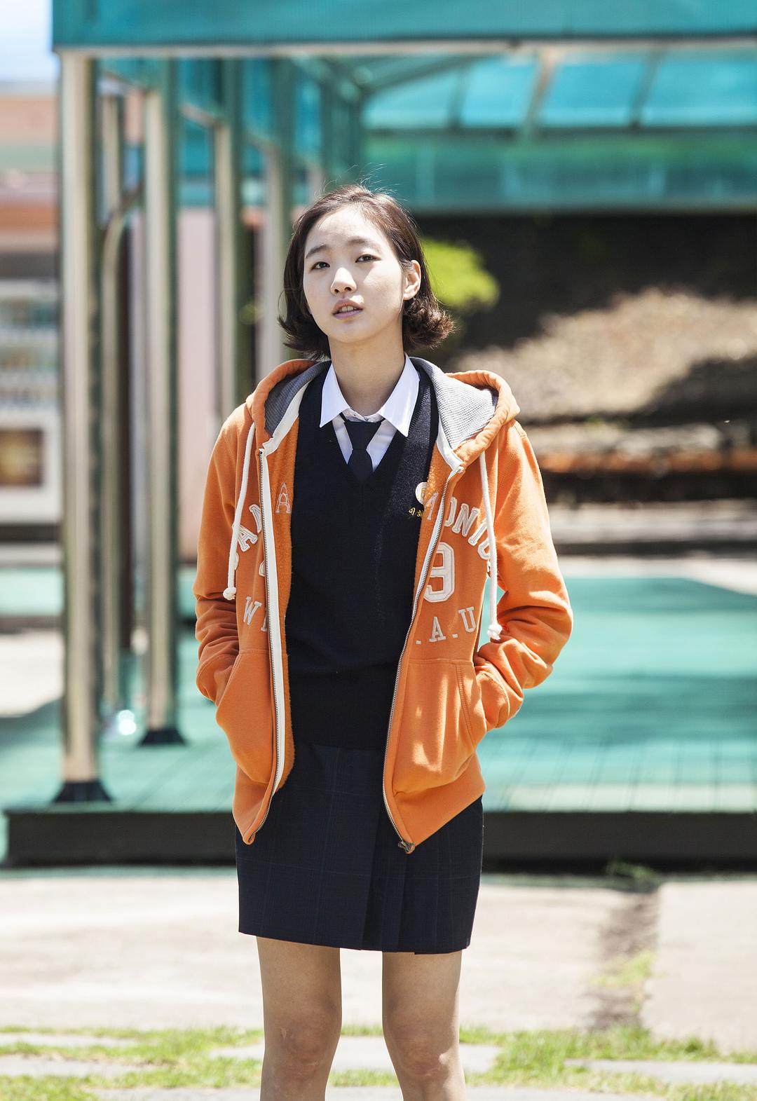 《季春奶奶》海报