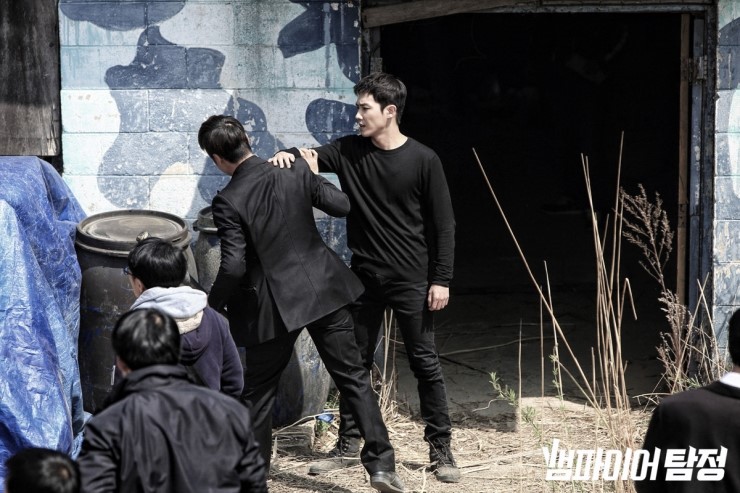 《吸血鬼侦探》剧照第29张图片