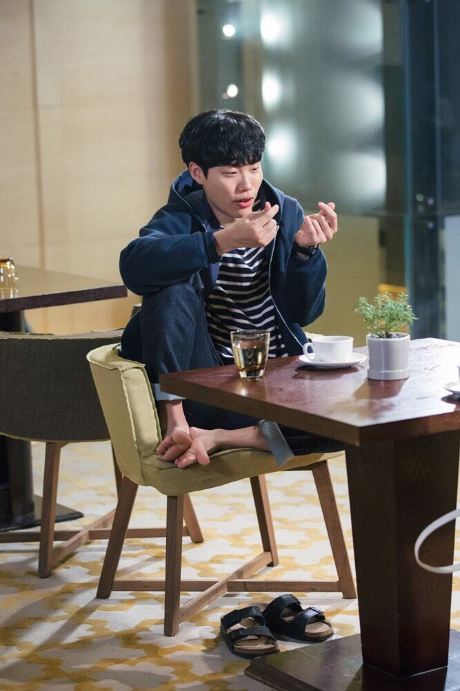 《好运罗曼史》剧照第17张图片