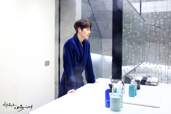 《任意依恋》剧照第51张图片