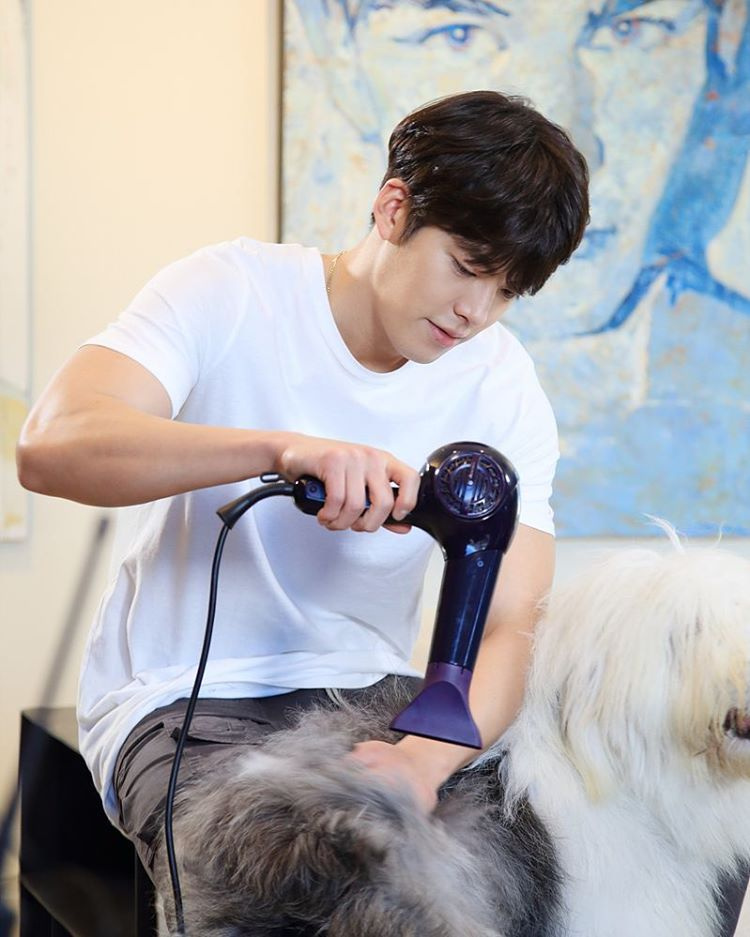 《任意依恋》剧照第35张图片