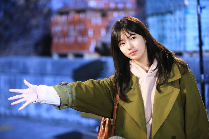 《任意依恋》剧照第22张图片