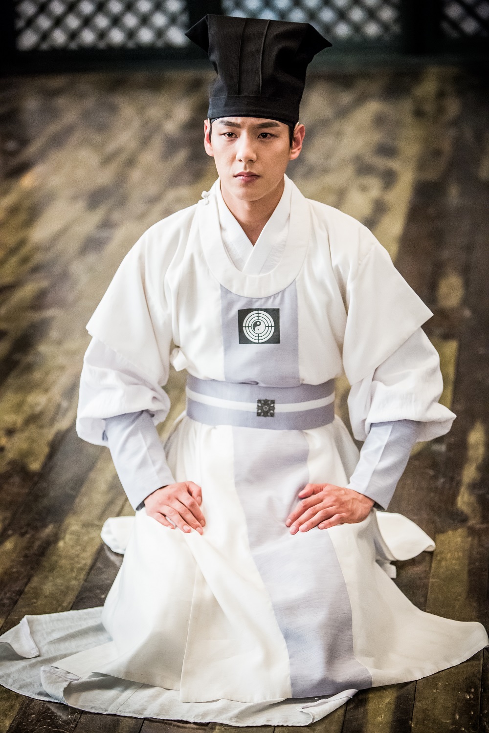 《魔女宝鉴》剧照第23张图片