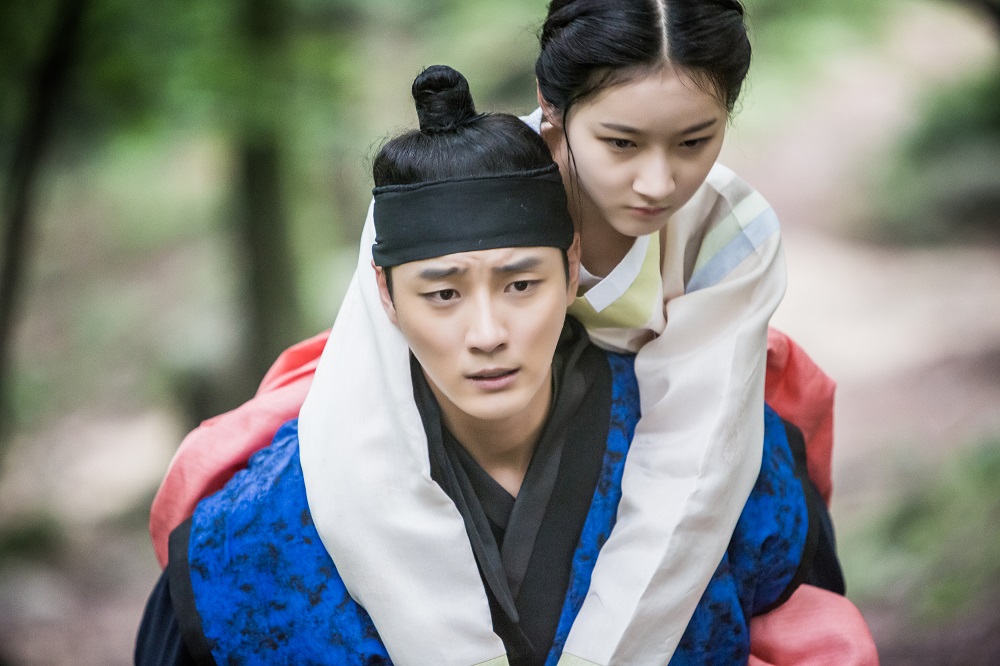 《魔女宝鉴》剧照第20张图片