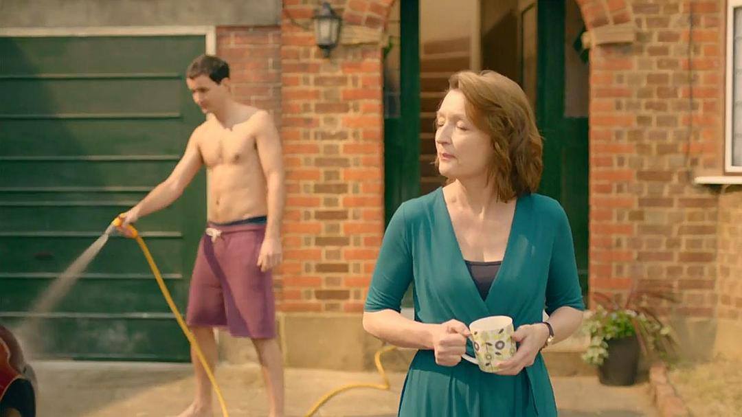 《老妈第一季》剧照第9张图片