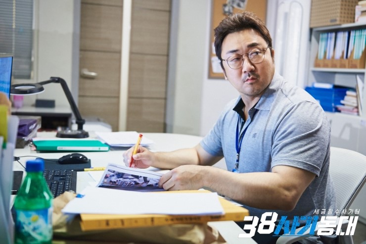 《38师机动队》剧照第44张图片