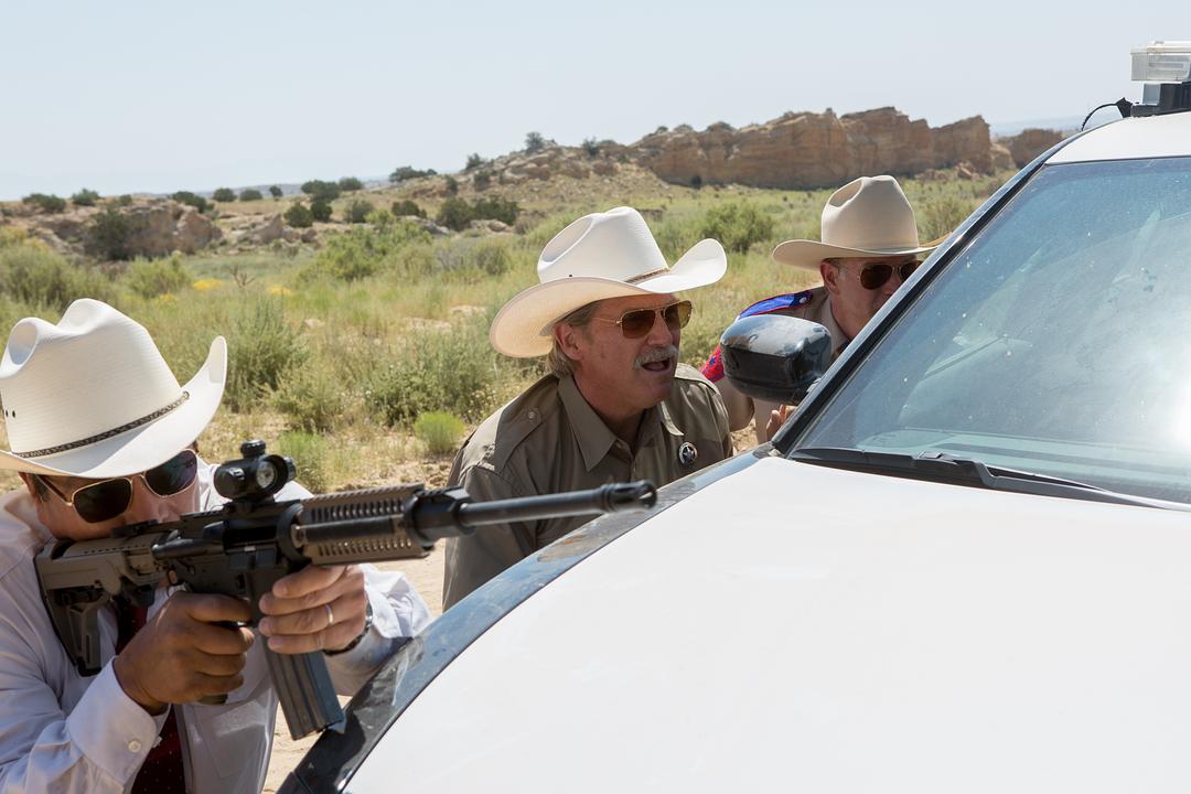 《赴汤蹈火》剧照第39张图片