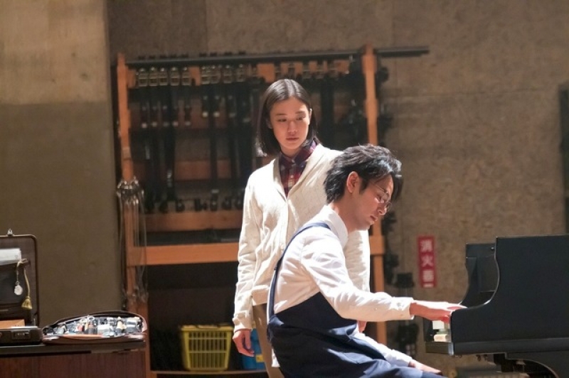 《家族之苦》海报