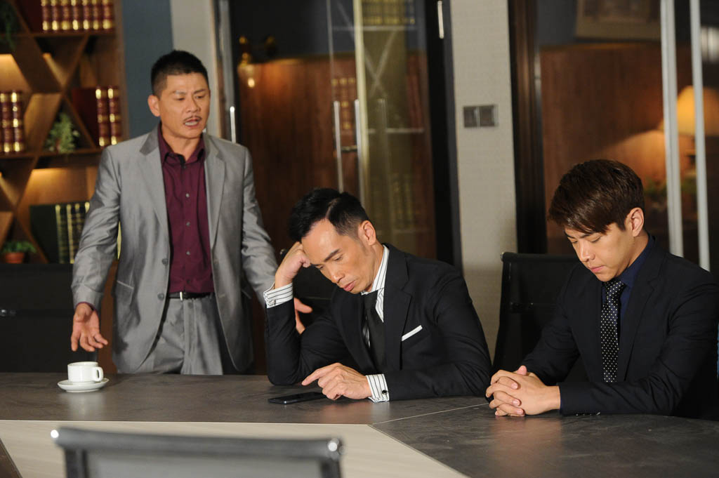 《完美叛侣》剧照第21张图片