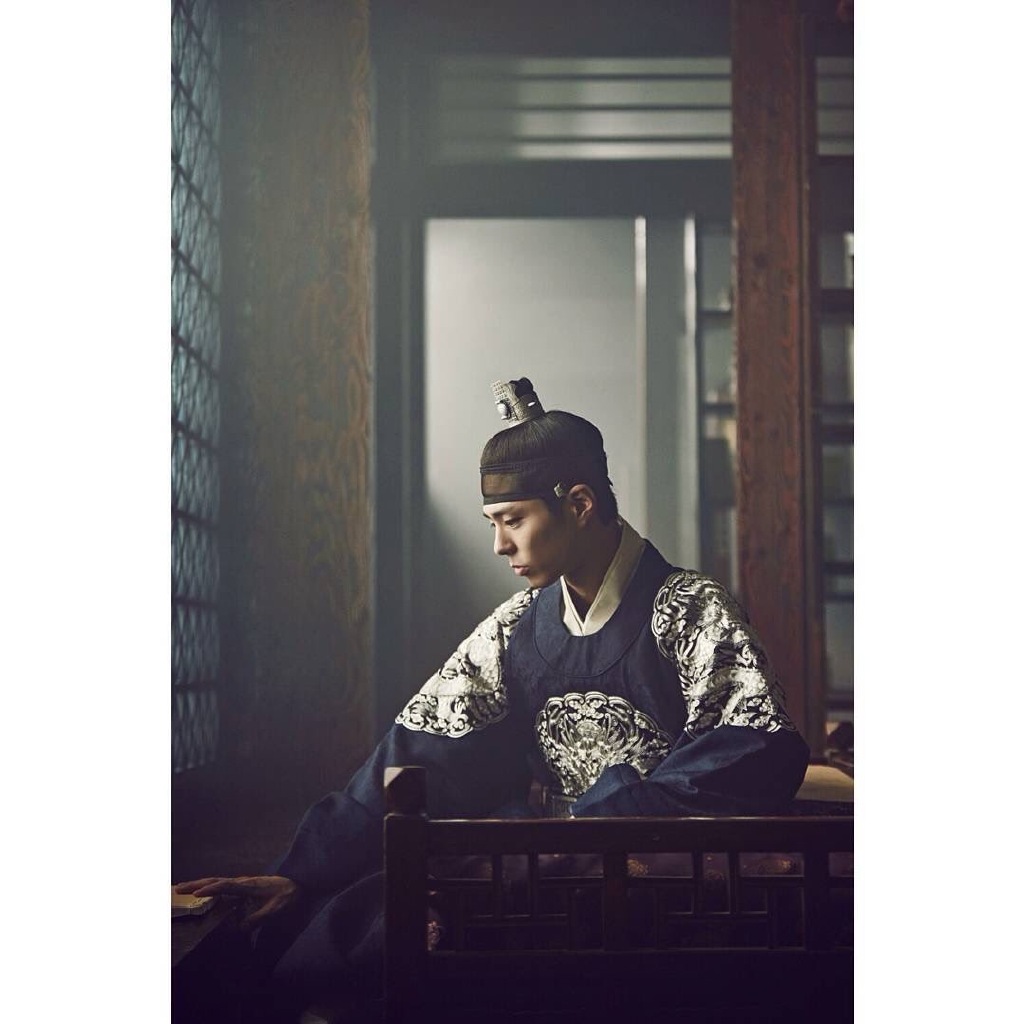 《云画的月光》剧照第18张图片