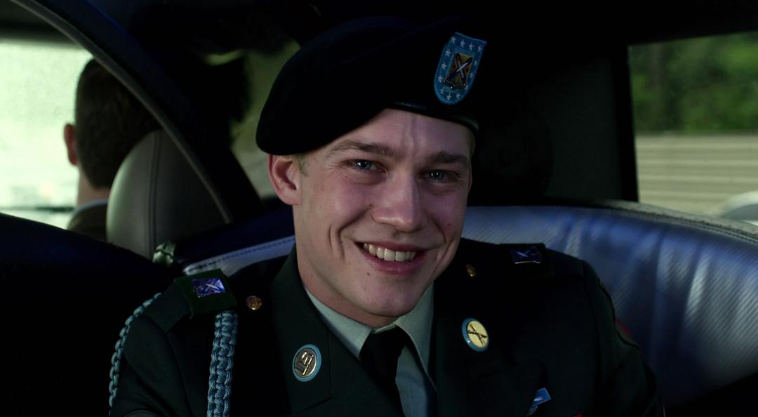 《比利·林恩的中场战事》海报第54张图片