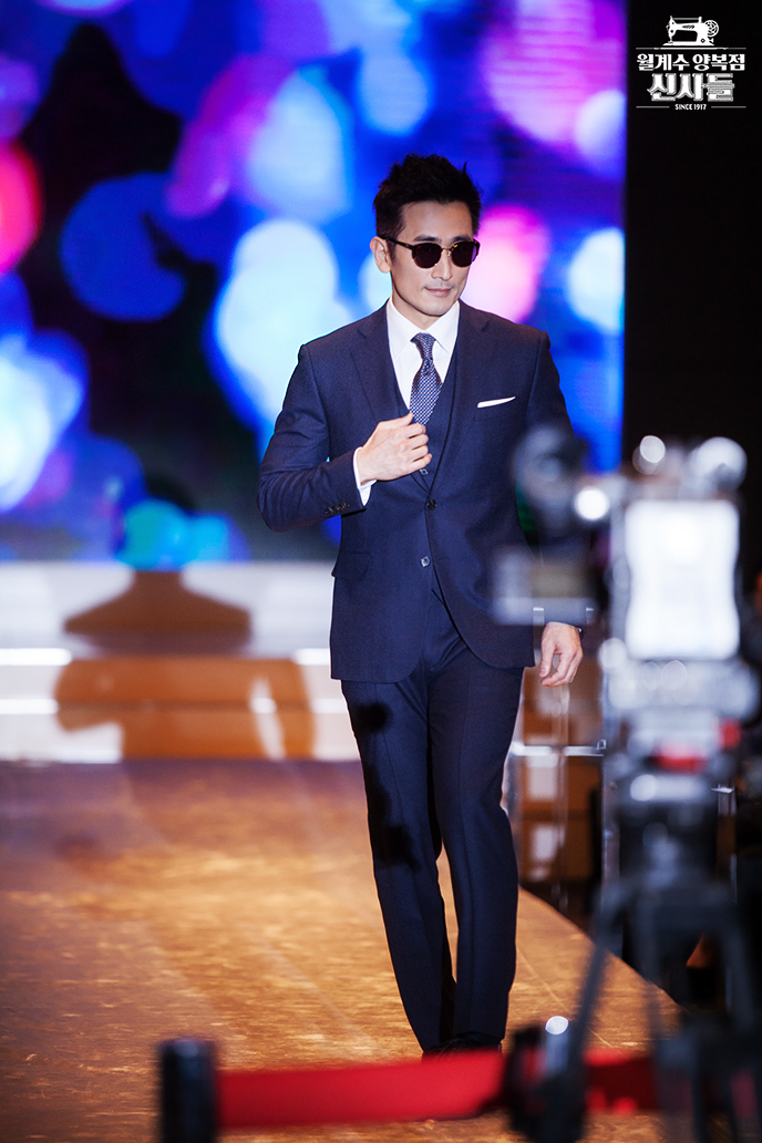 《月桂树西装店的绅士们》剧照