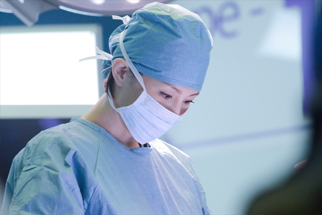 《X医生：外科医生大门未知子第4季》剧照