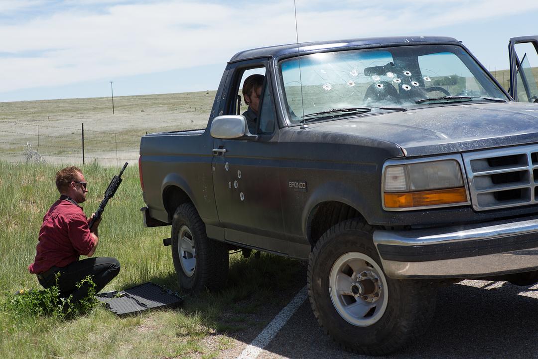 《赴汤蹈火》剧照第37张图片