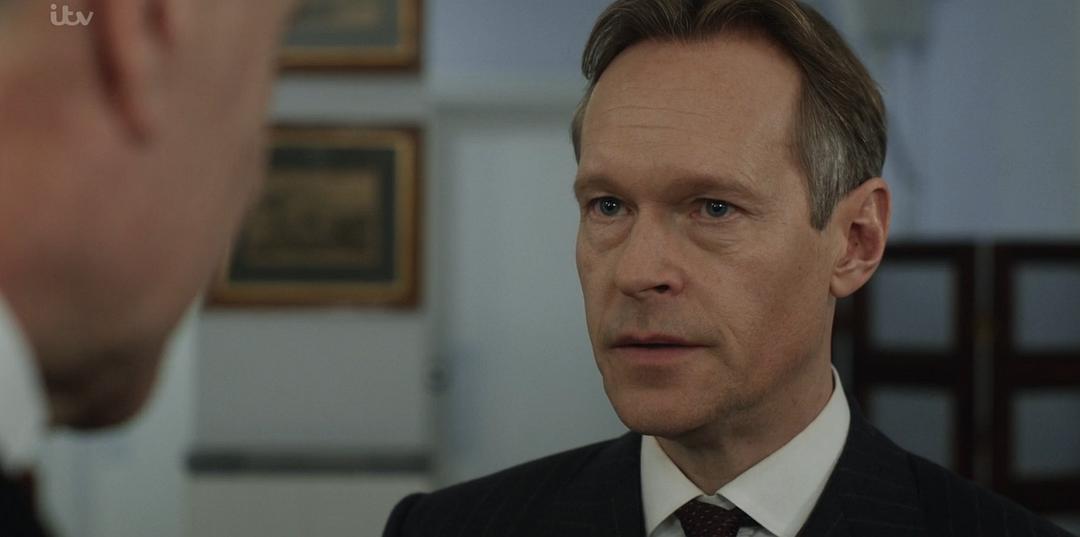 《繁华酒店》剧照第53张图片