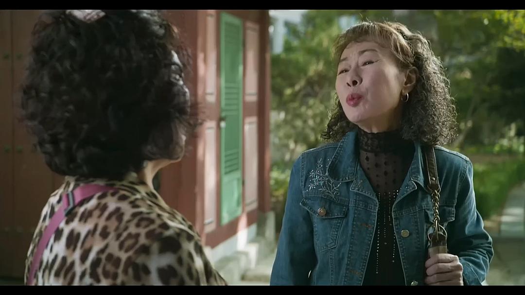 《酒神小姐》剧照第56张图片