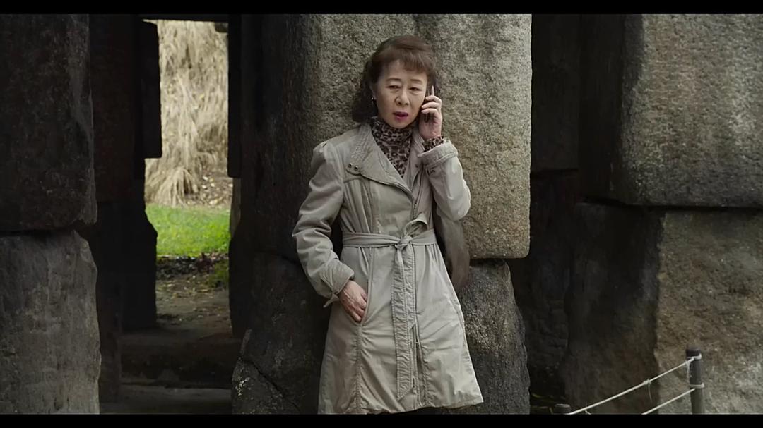 《酒神小姐》剧照第39张图片