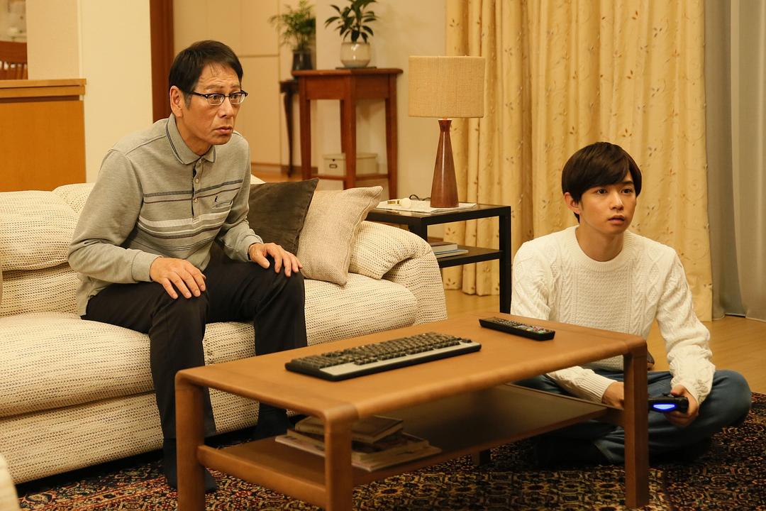 《最终幻想14：光之老爸》海报