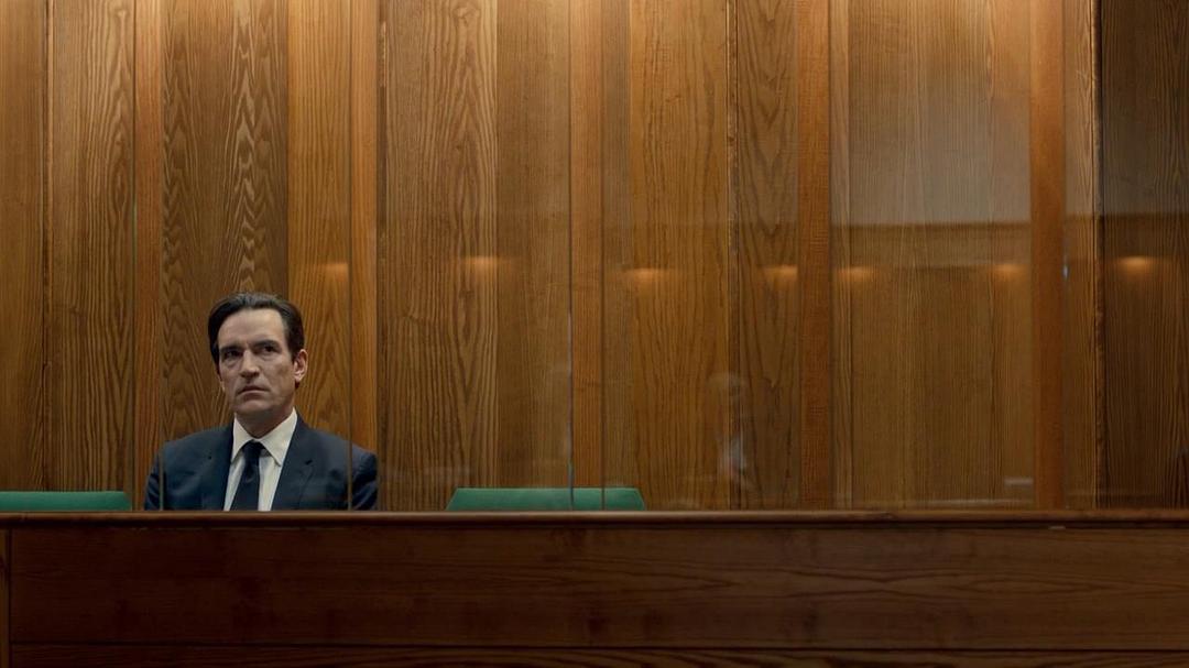 EP04构图。察觉到女...