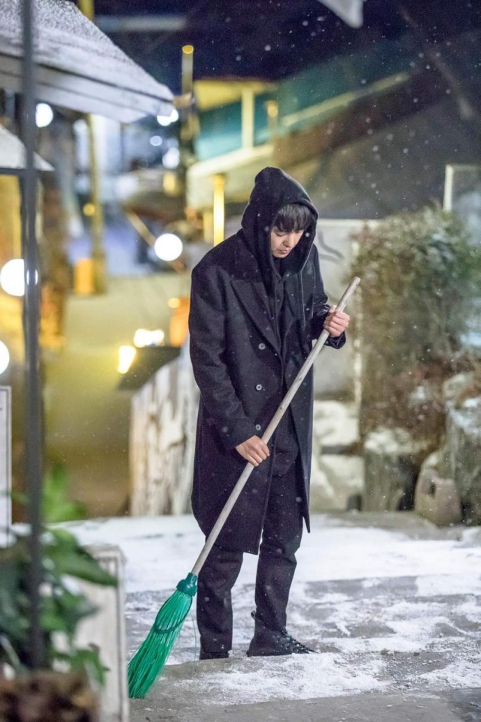 《内向的老板》剧照第12张图片