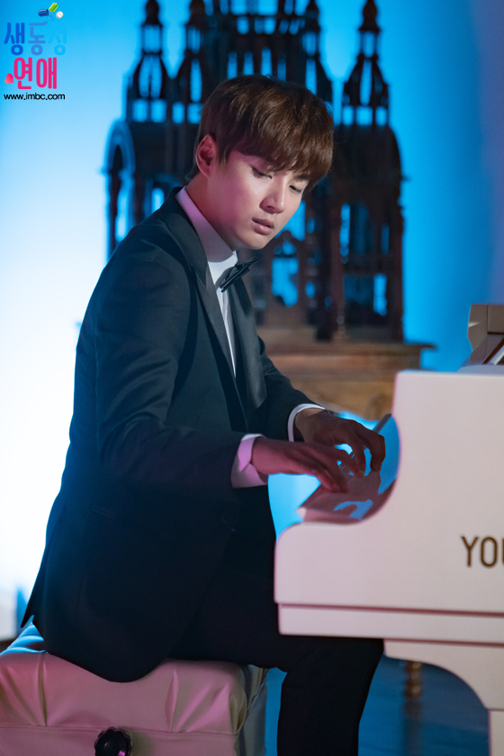 《三色幻想:生动恋爱》剧照