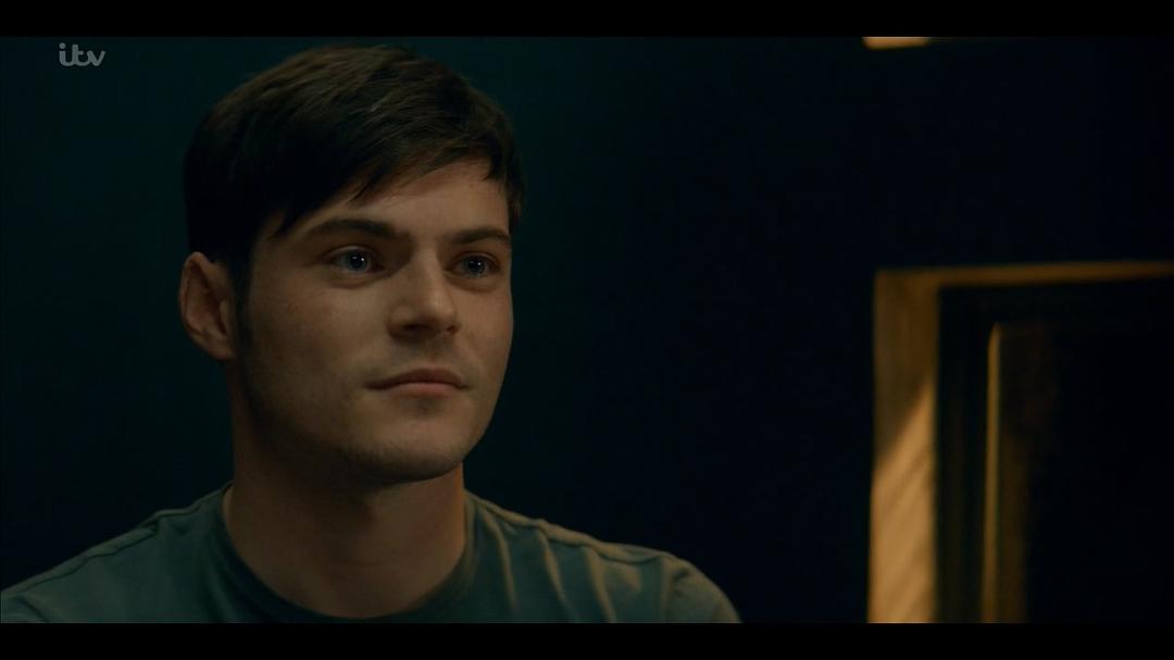 《小镇疑云第三季》海报第34张图片