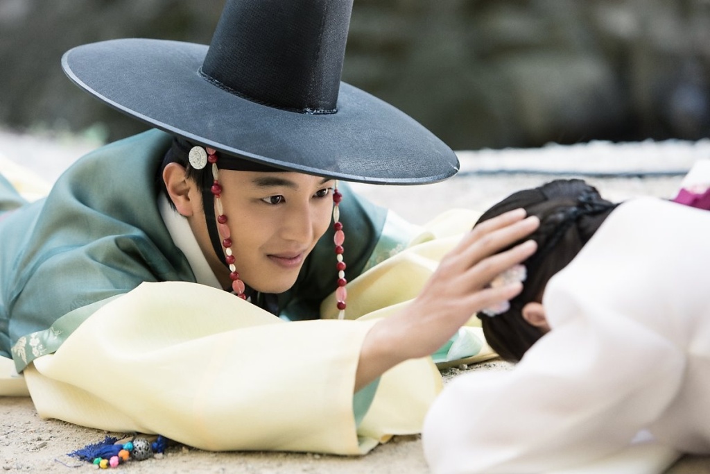 《七日的王妃》剧照第13张图片