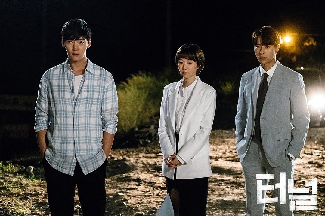 《隧道》剧照第58张图片