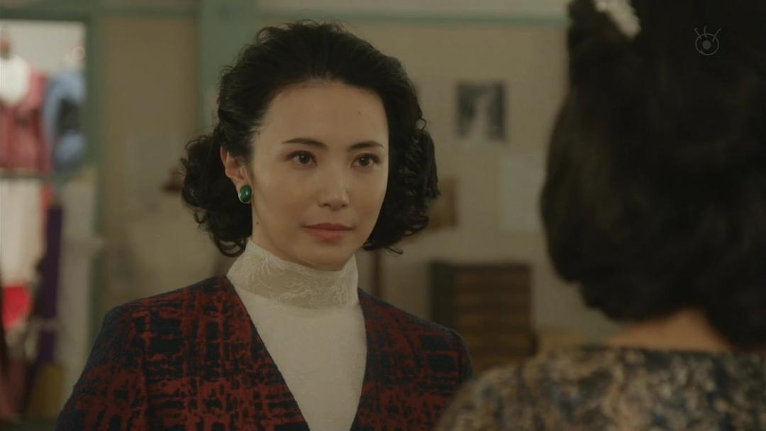 《女人的勋章》海报第49张图片 《女人的勋章》海报第49张图片