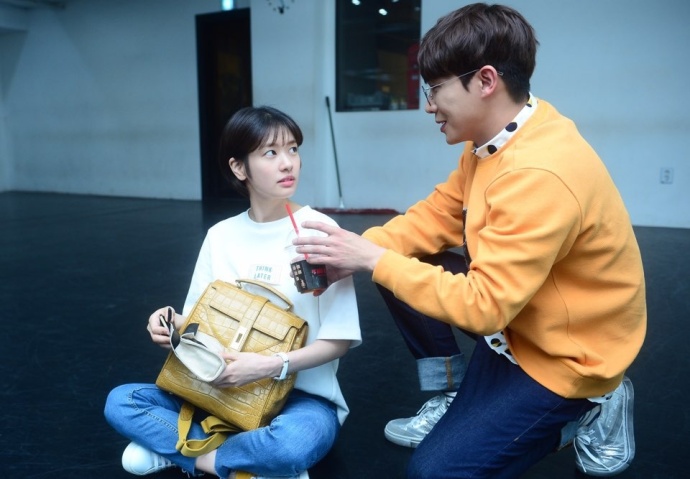 《爸爸好奇怪》剧照第56张图片