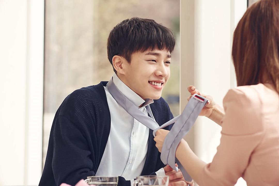 《Circle:相连的两个世界》剧照