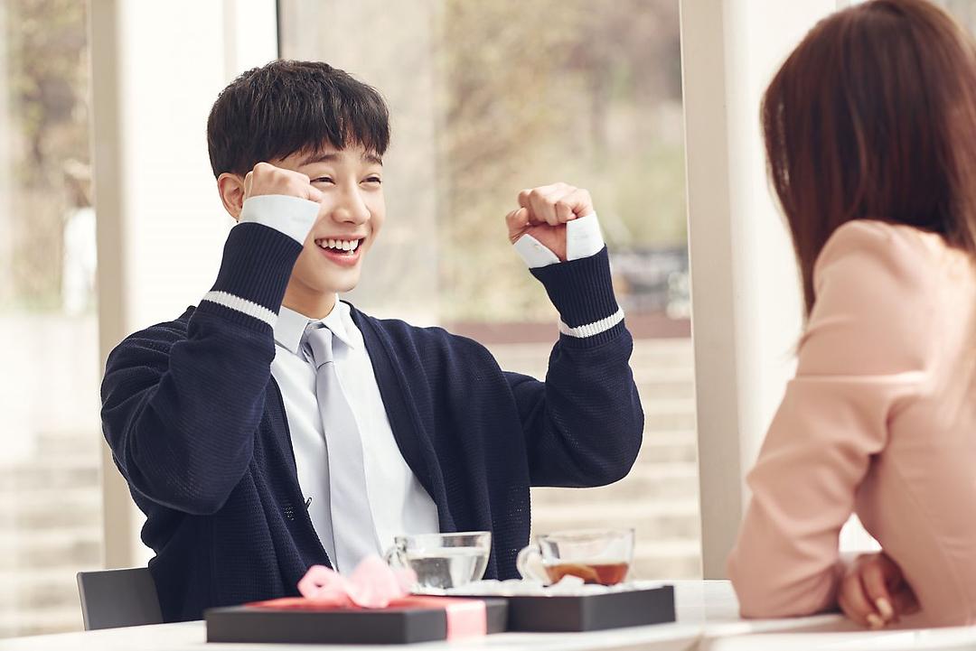 《Circle:相连的两个世界》剧照