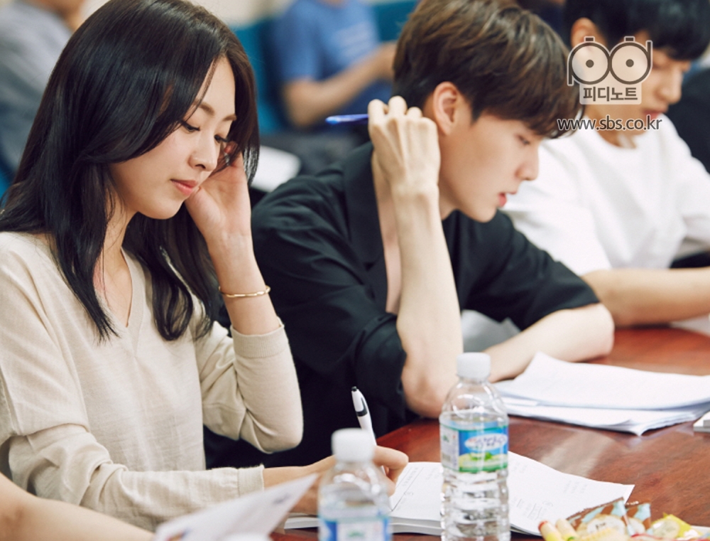 《再次相遇的世界》剧照第32张图片