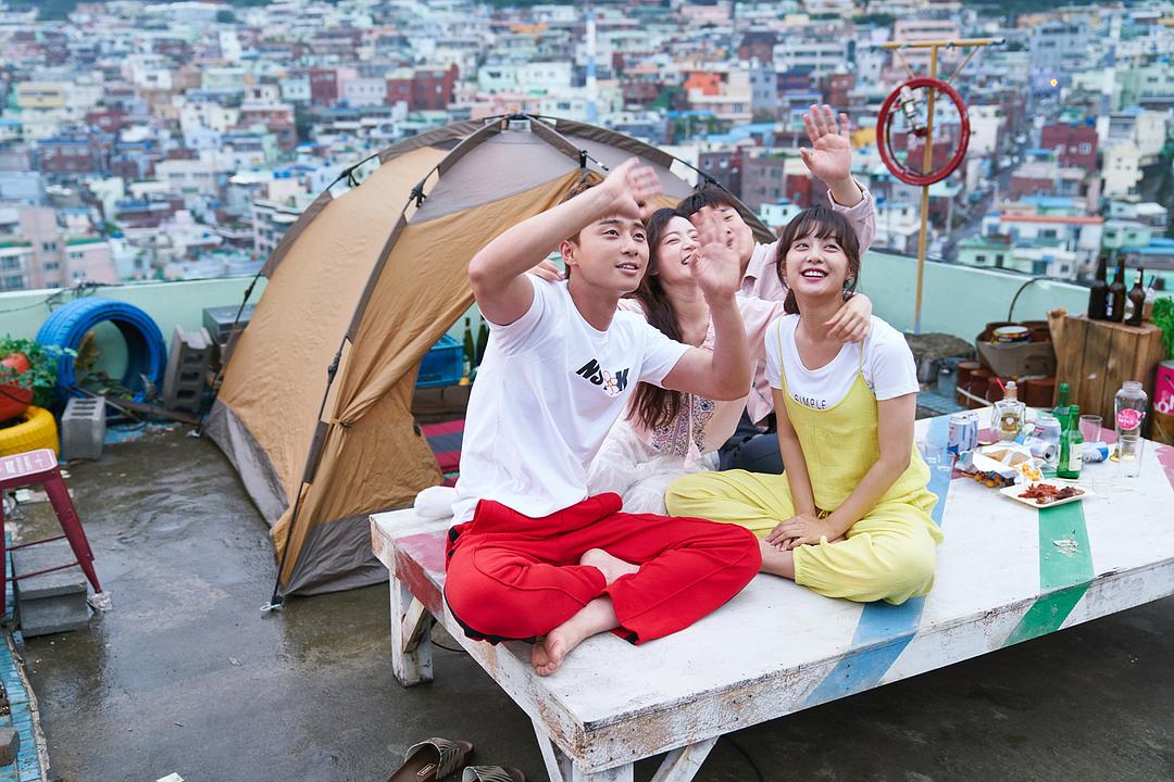 《三流之路》剧照第44张图片