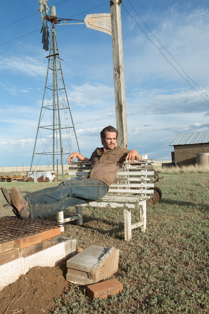 《赴汤蹈火》剧照第16张图片