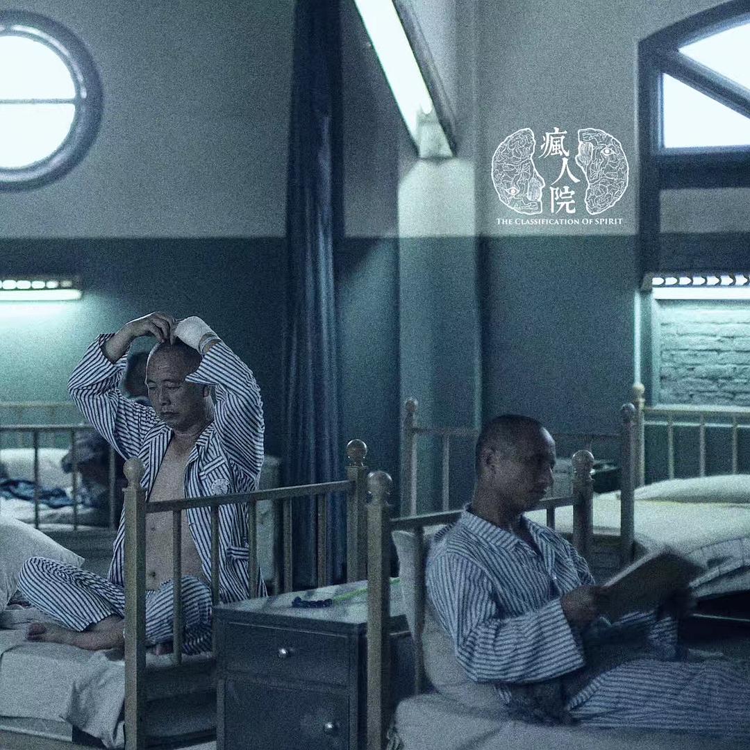 美是空泛的，趋于一致...