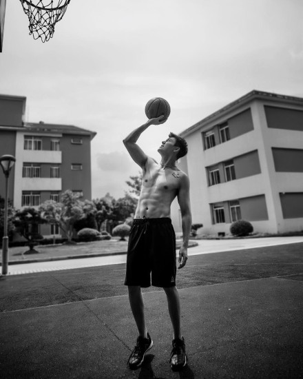 《南方有乔木》剧照