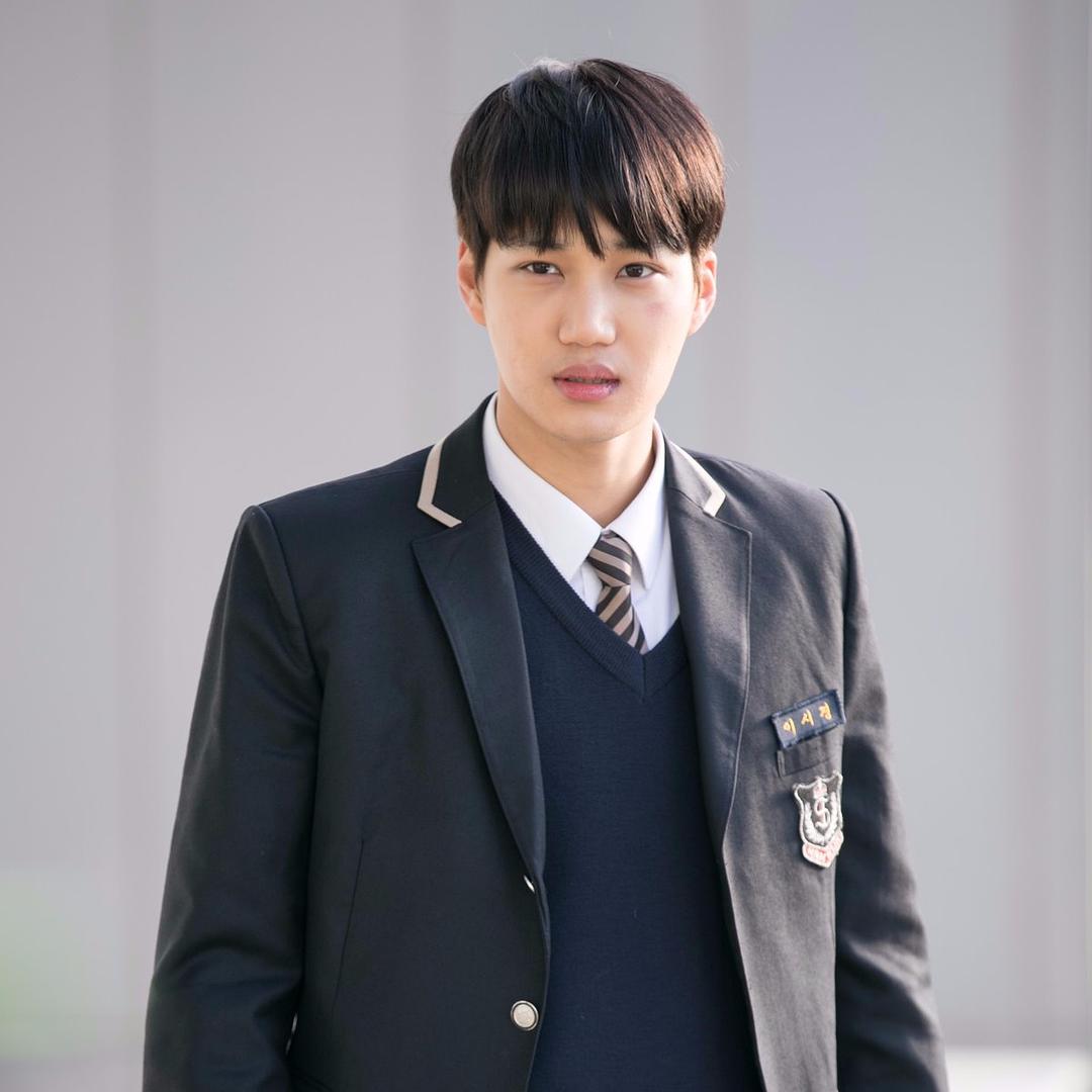 《临终学校》剧照第12张图片