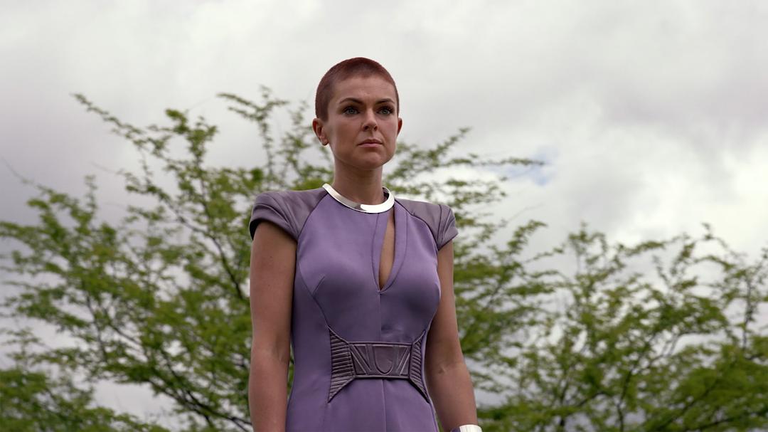 《异人族》剧照