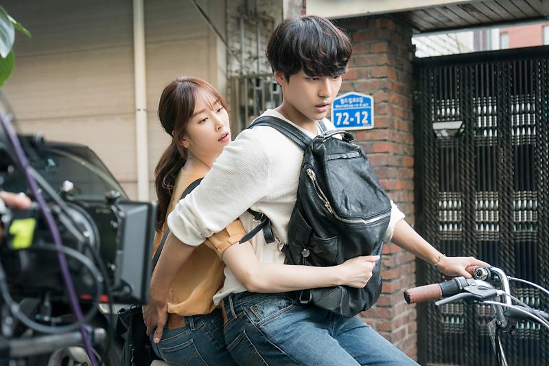 《爱情的温度》剧照第55张图片