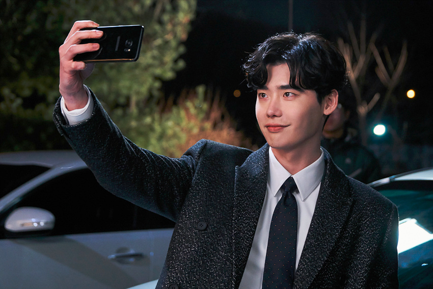 《当你沉睡时》剧照第52张图片