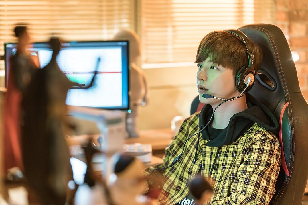 《疯狗》剧照第20张图片