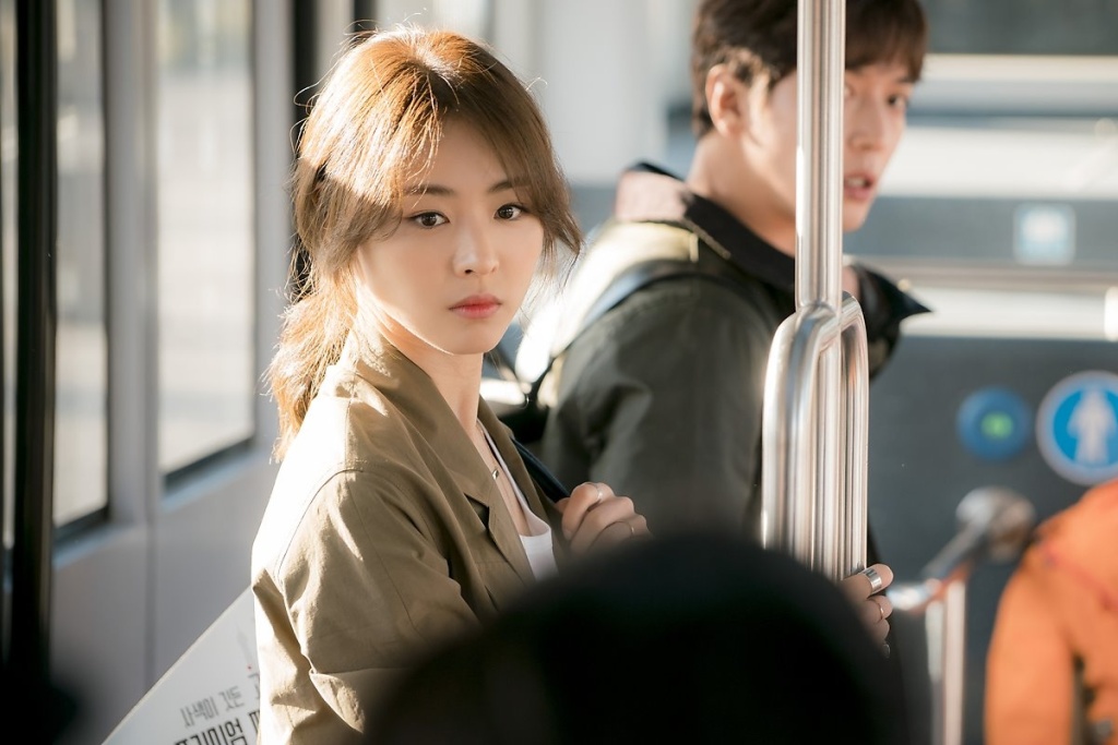 《花都情缘》剧照第39张图片