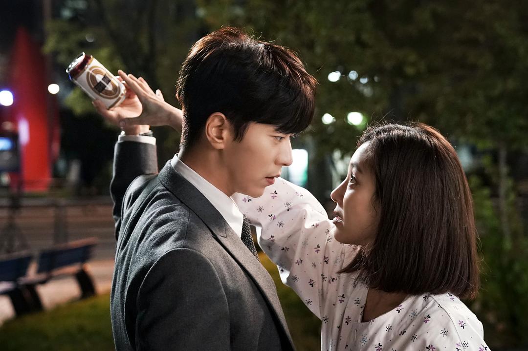 《魔女的法庭》剧照第13张图片