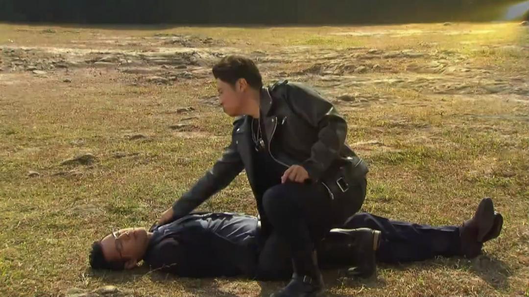 《超时空男臣》剧照第51张图片