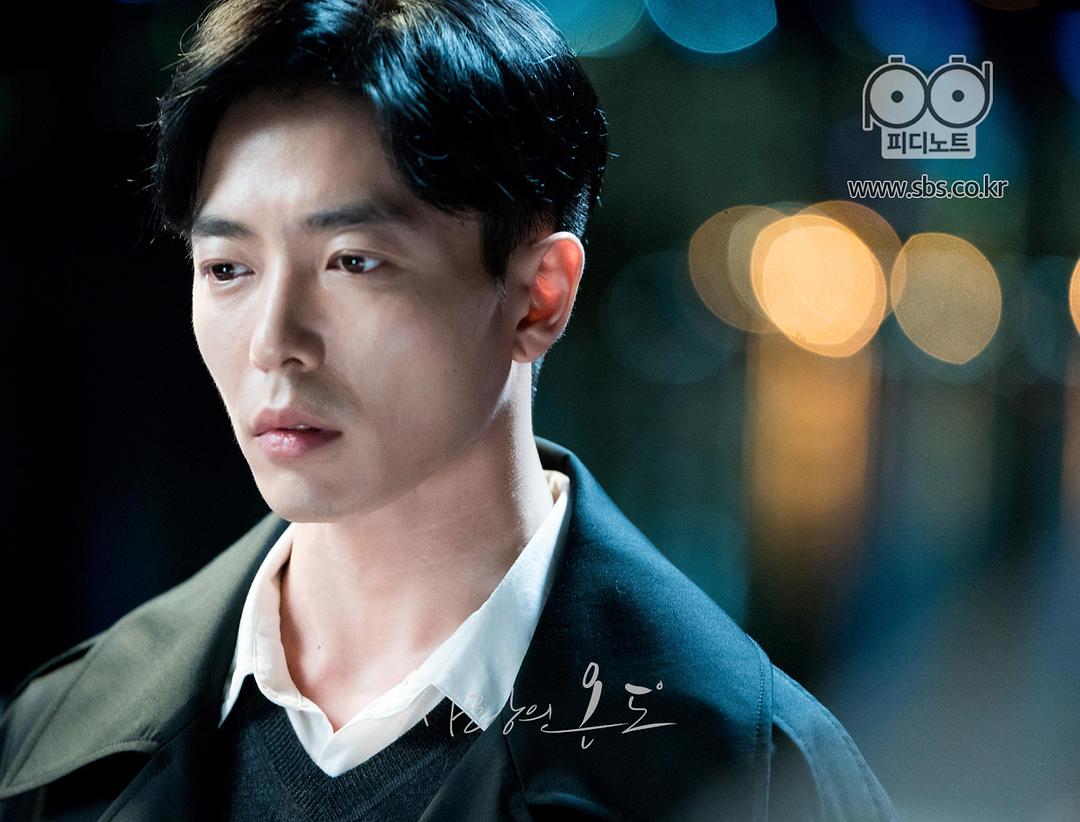 《爱情的温度》剧照第42张图片