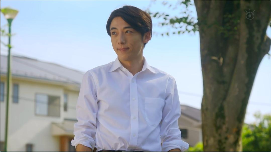 《民众之敌：这个世界不是很可笑吗？！》剧照第20张图片